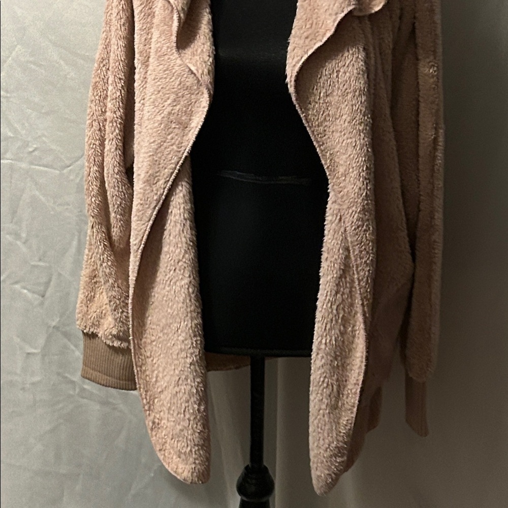 Cozy Pink Hooded Women's Jacket - Picture 5 of 6